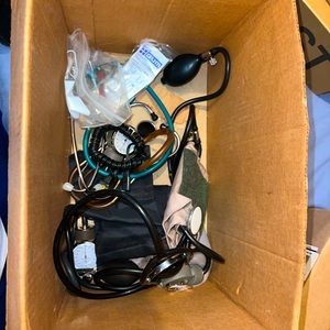 Random Medical Supplies